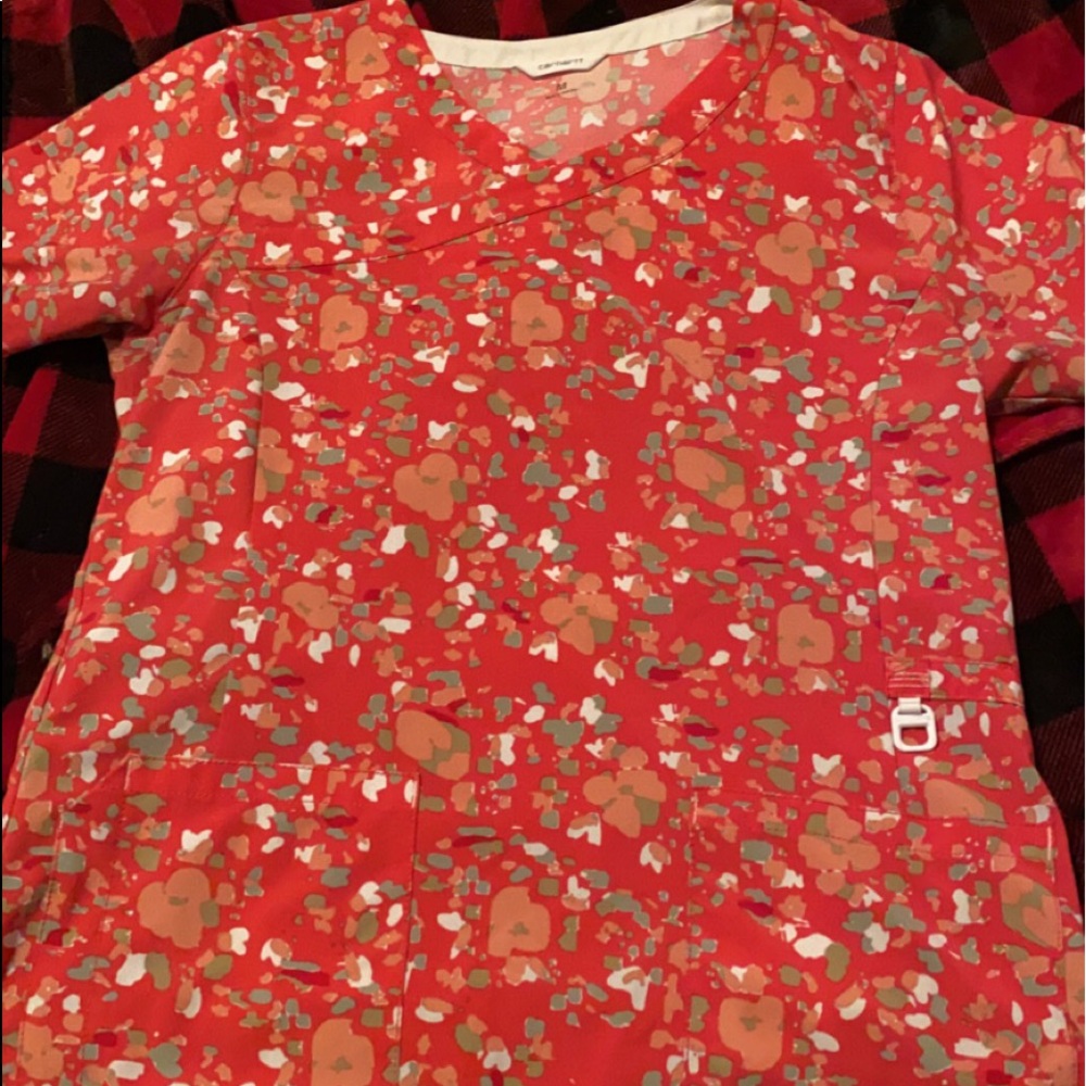 Carharrt scrub top